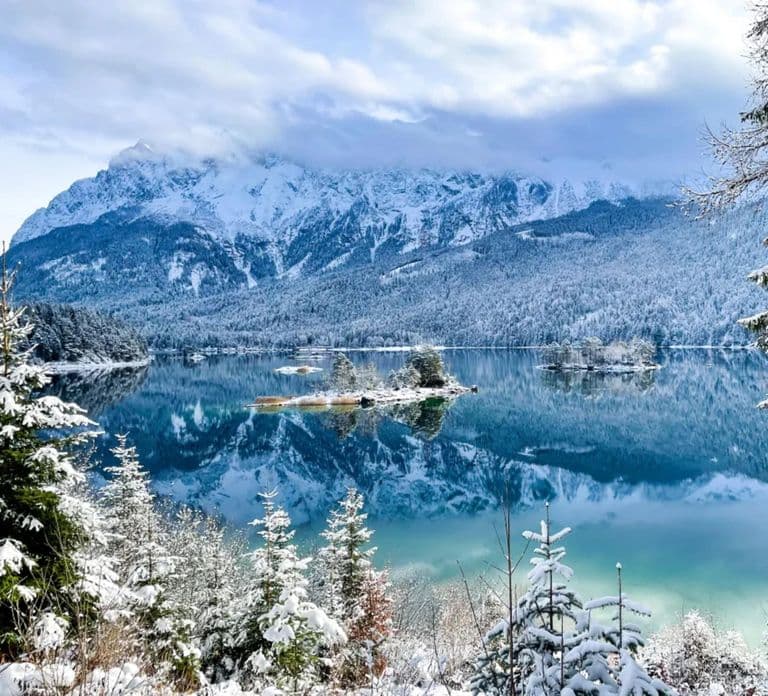 Munich: Zugspitze, Eibsee & Neuschwanstein + austria. privat