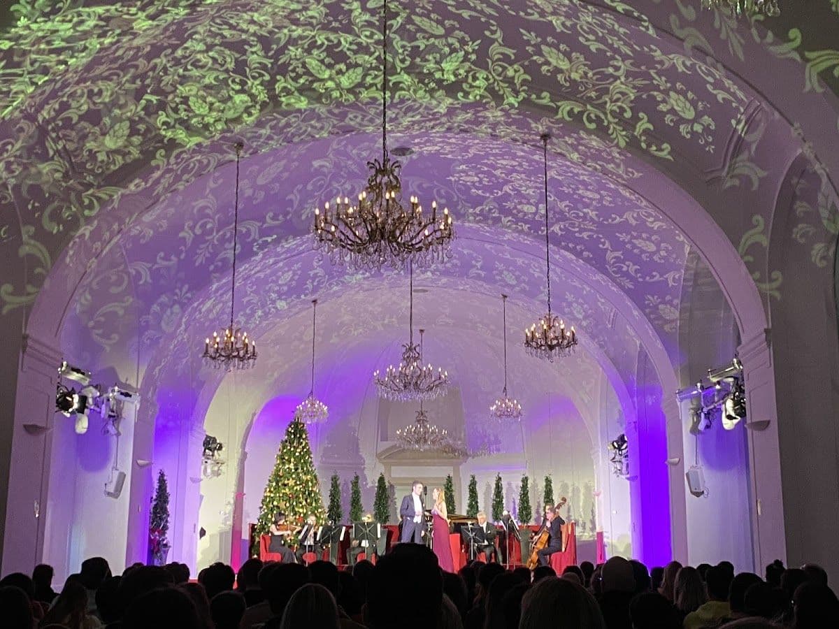 Schönbrunn Palace: Mozart & Johann Strauss Concert at the Orangerie