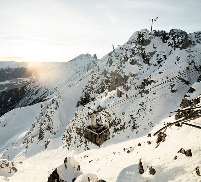 Top of Innsbruck: Roundtrip Cable Car Ticket