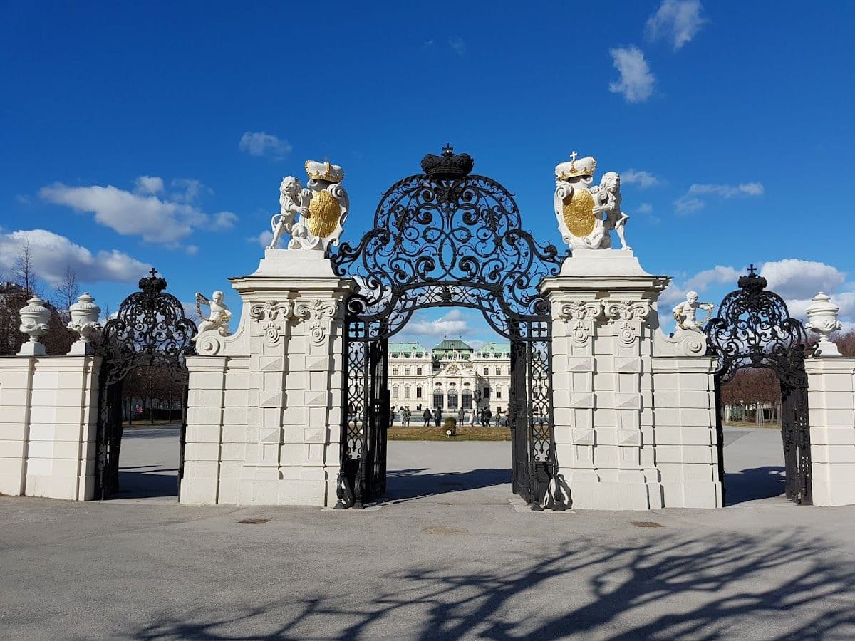 Upper Belvedere Palace: Skip The Line Ticket + Guided Tour