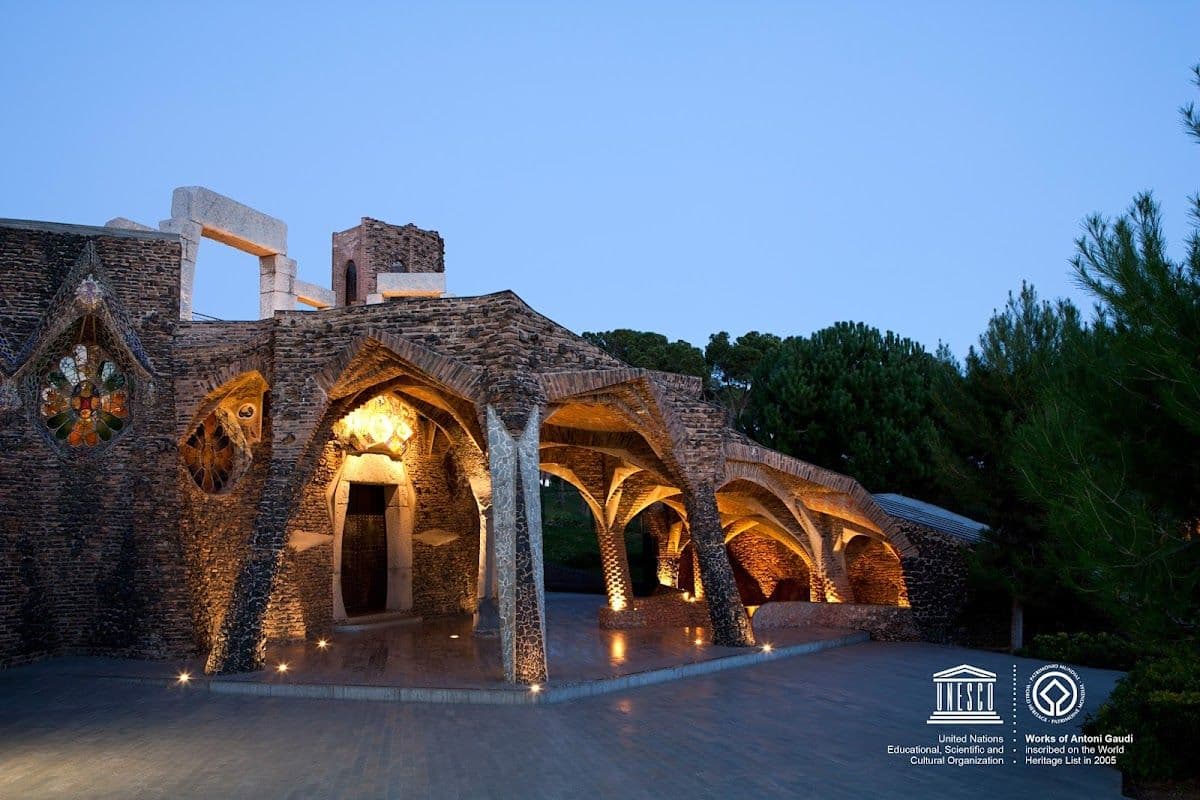 Gaudí's Crypt & Colonia Güell From Barcelona + Audio Guide