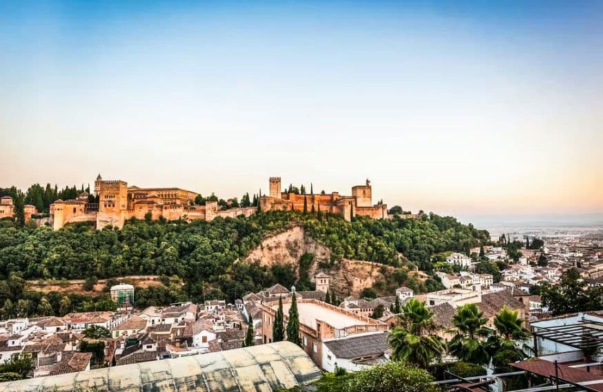 Granada: Alhambra and Nasrid Palaces Entry Ticket