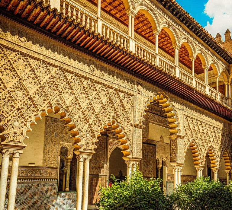 Seville: Priority Access Cathedral, Giralda & Alcázar Tour