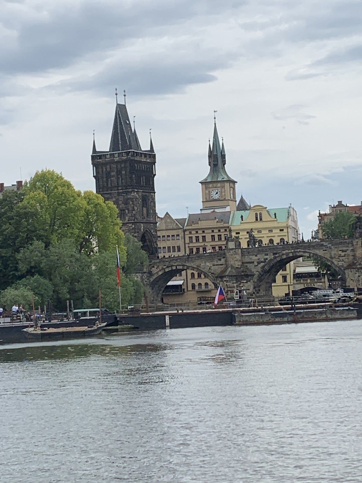 Prague Castle and Vltava Boat Tour