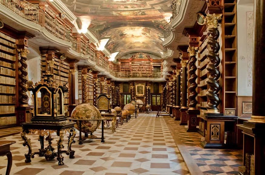 Praga: Tour guidato della Biblioteca del Klementinum e della Torre Astronomica