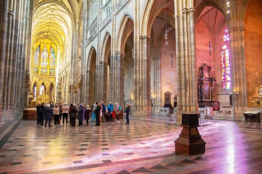 Prague: Skip-the-line Castle Ticket and Optional AudioGuide