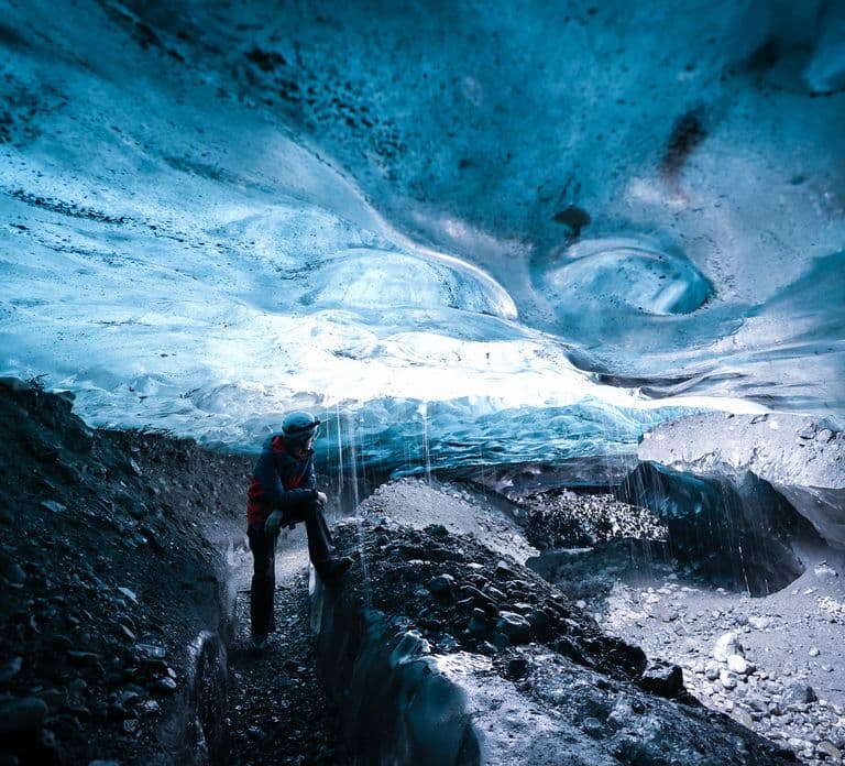 Islândia: Caverna de Gelo capturada com fotos profissionais