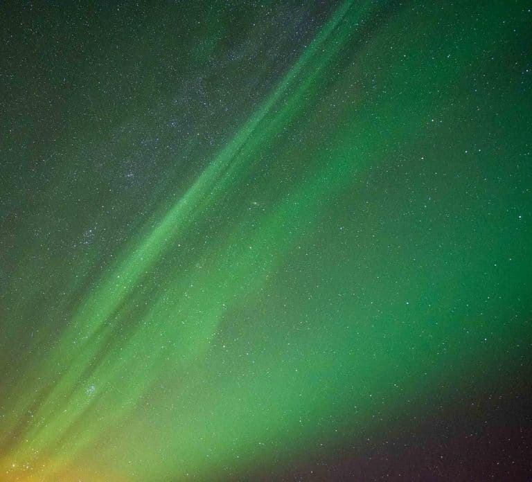 Iceland: Private Northern Lights Tour with Champagne