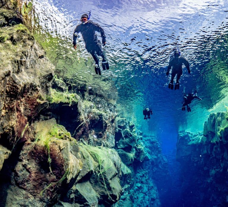 Silfra : faites de la plongée avec tuba entre deux continents. Photos professionnelles gratuites