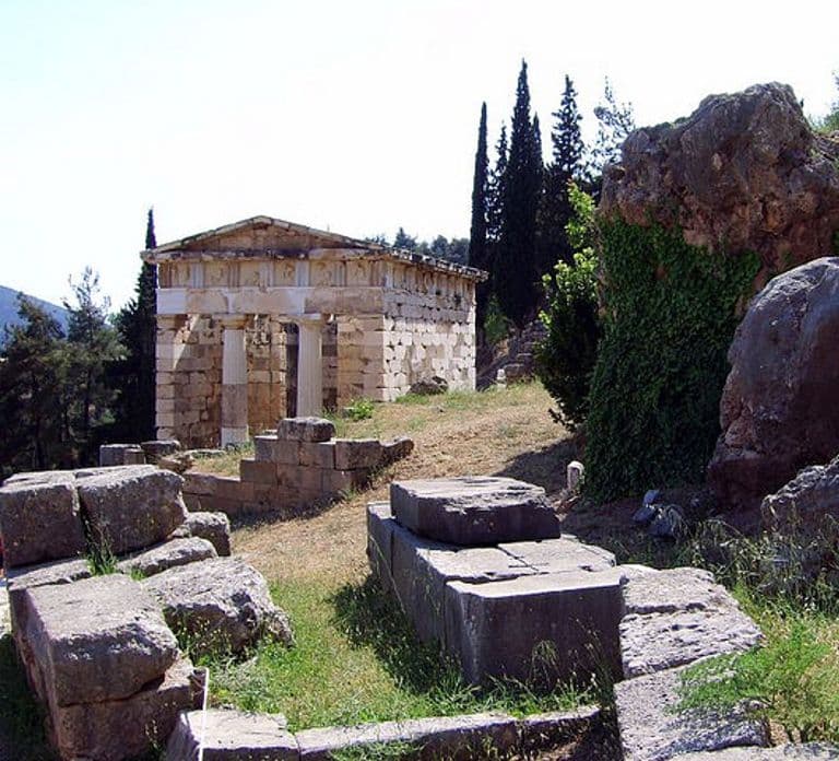 Ancient Delphi Full-Day Tour from Athens