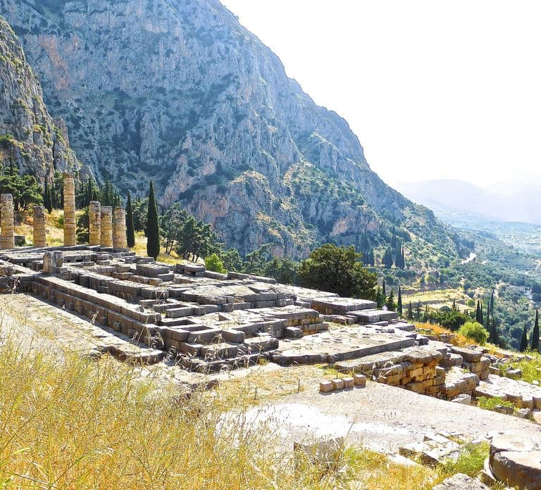 Ancient Delphi Full-Day Tour from Athens