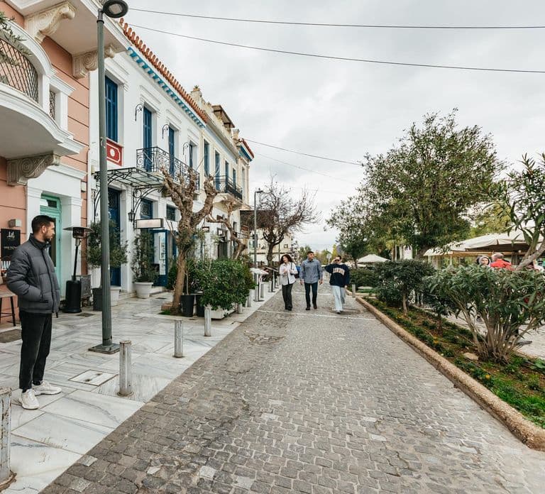 Atenas: Degustação de vinhos com um sommelier sob a Acrópole