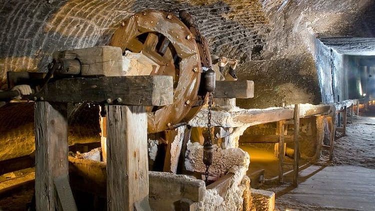 Wieliczka Salt Mine Ticket and Guided Tour from Krakow