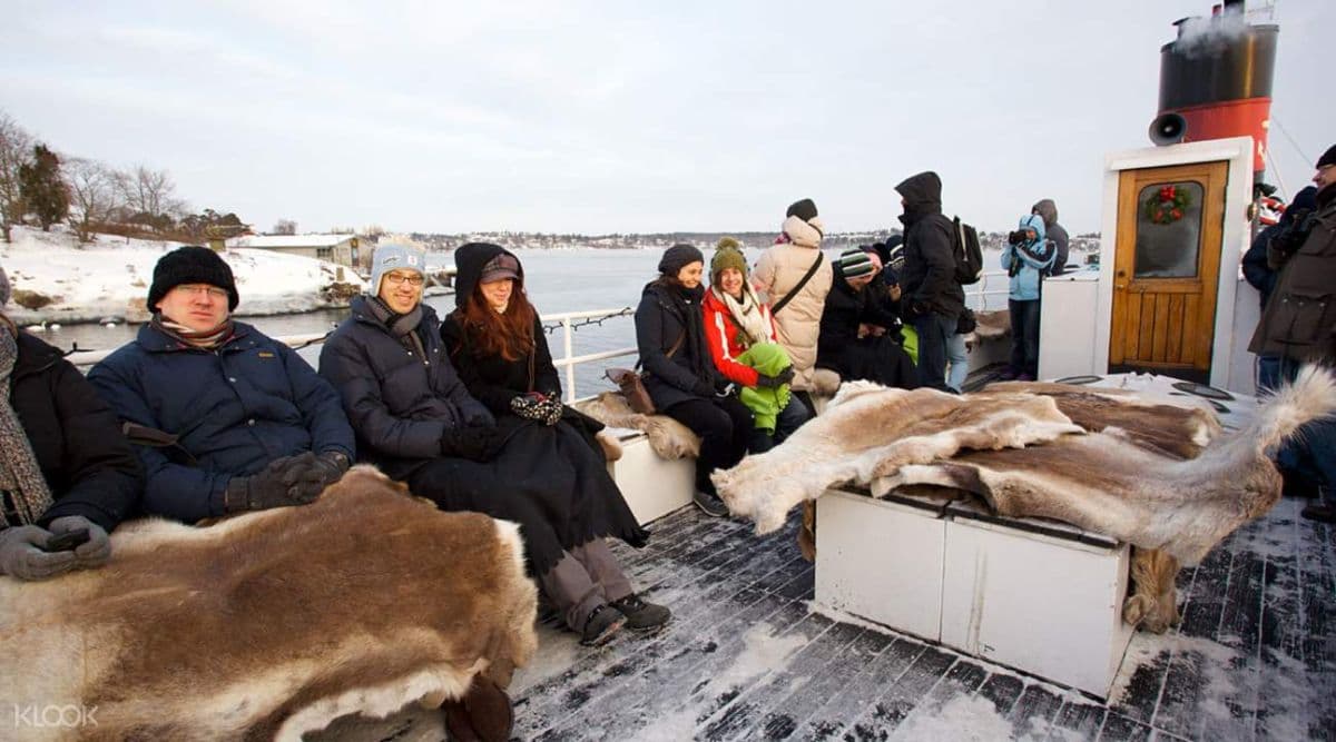 Stockholm Winter Tour By Boat