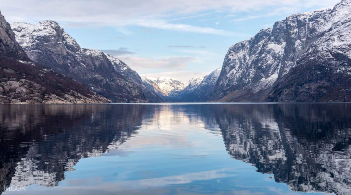 Magnificent Pulpit Rock Fjord Cruise from Stavanger