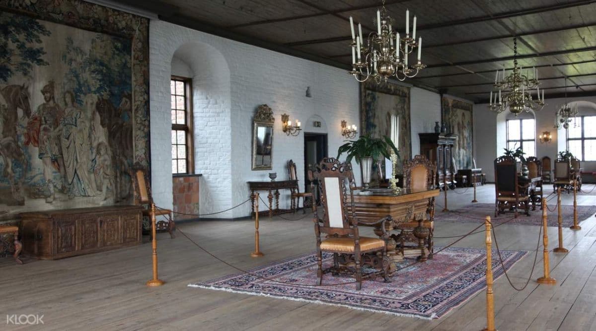 Oslo Akershus Fortress and Castle Historic Private Tour