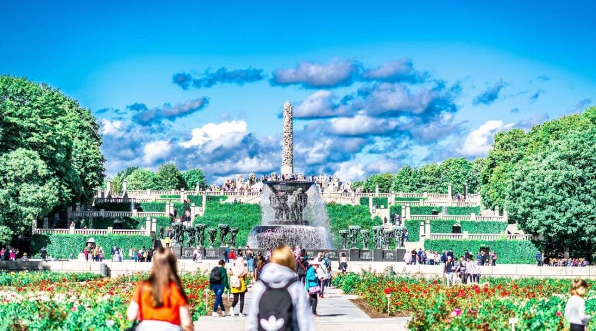 Oslo City and Vigeland Private Walking Tour