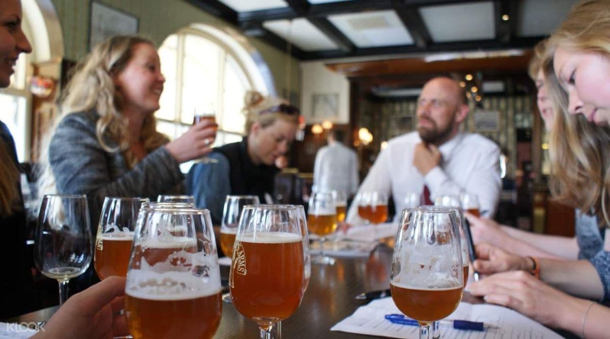 Tour a pé de Cerveja Artesanal e Gastronomia em Oslo