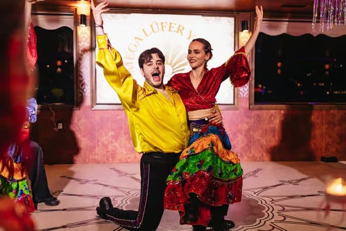 Bosphorus Dinner Cruise & Show with Private Table