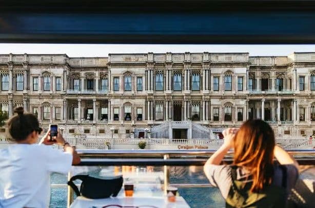 Daytime or Sunset Sightseeing Cruise & Audio Guide