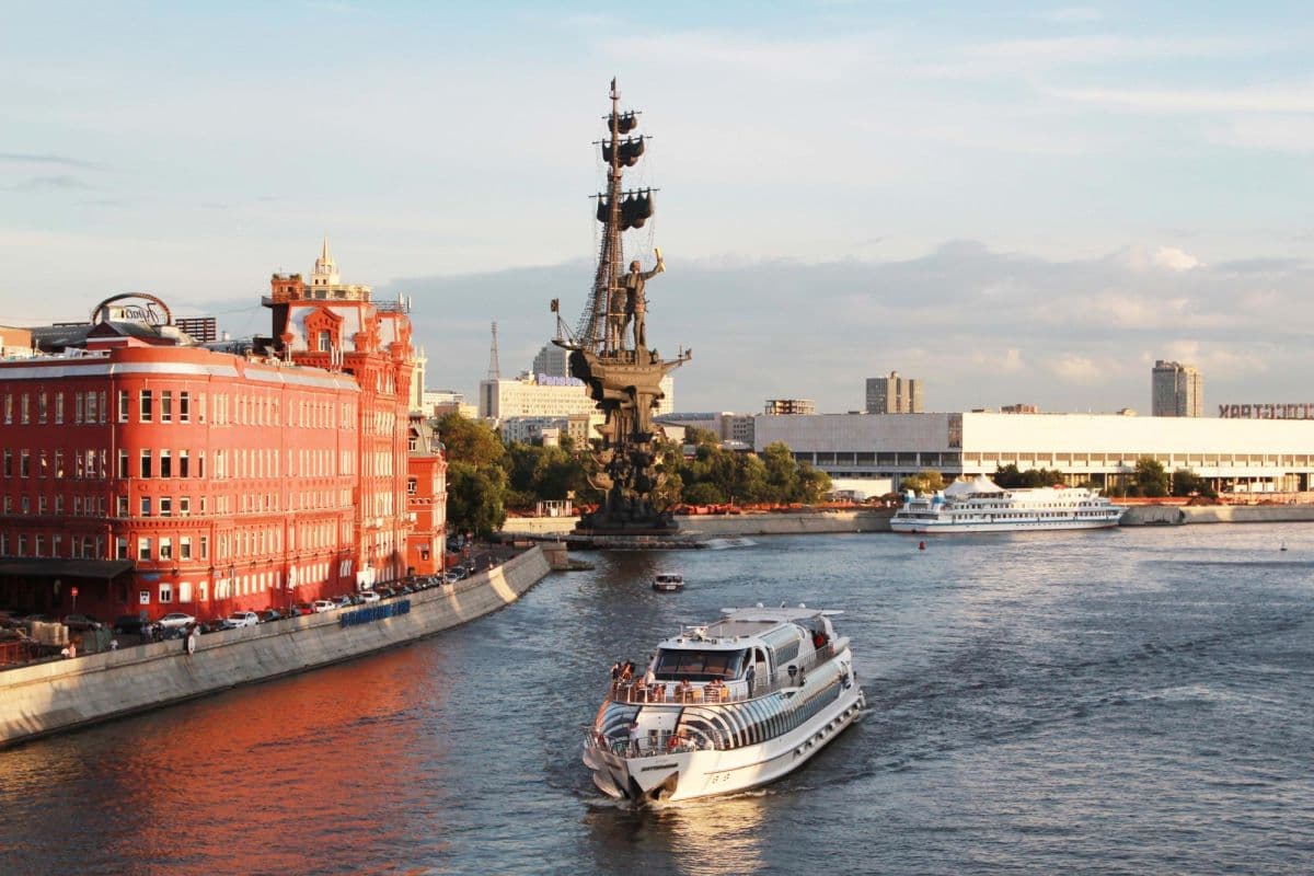 Flotilla Radisson Royal Moscow Cruise