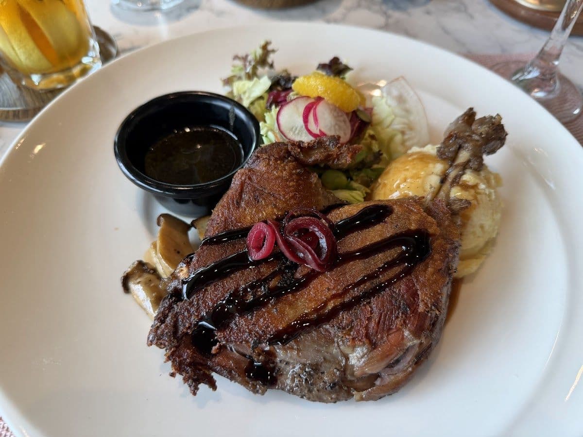 Crimson Restaurant in Bird Paradise