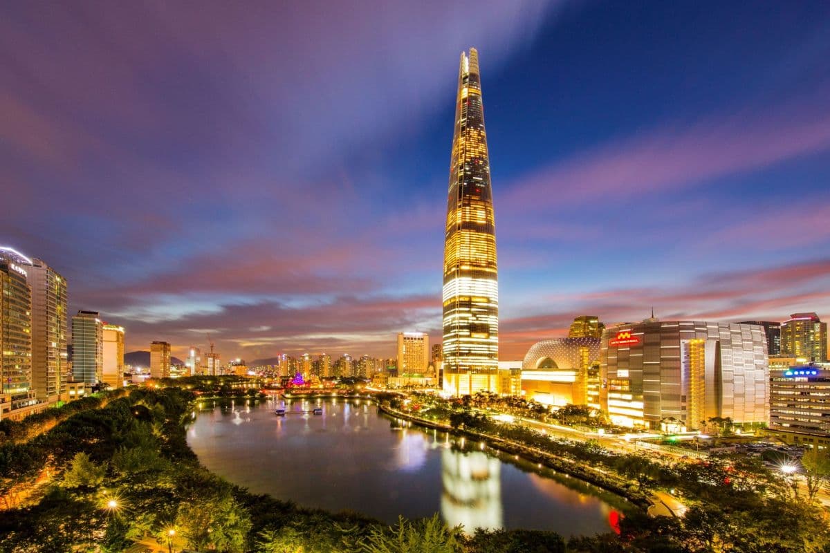 Lotte World Tower (Seoul Sky)