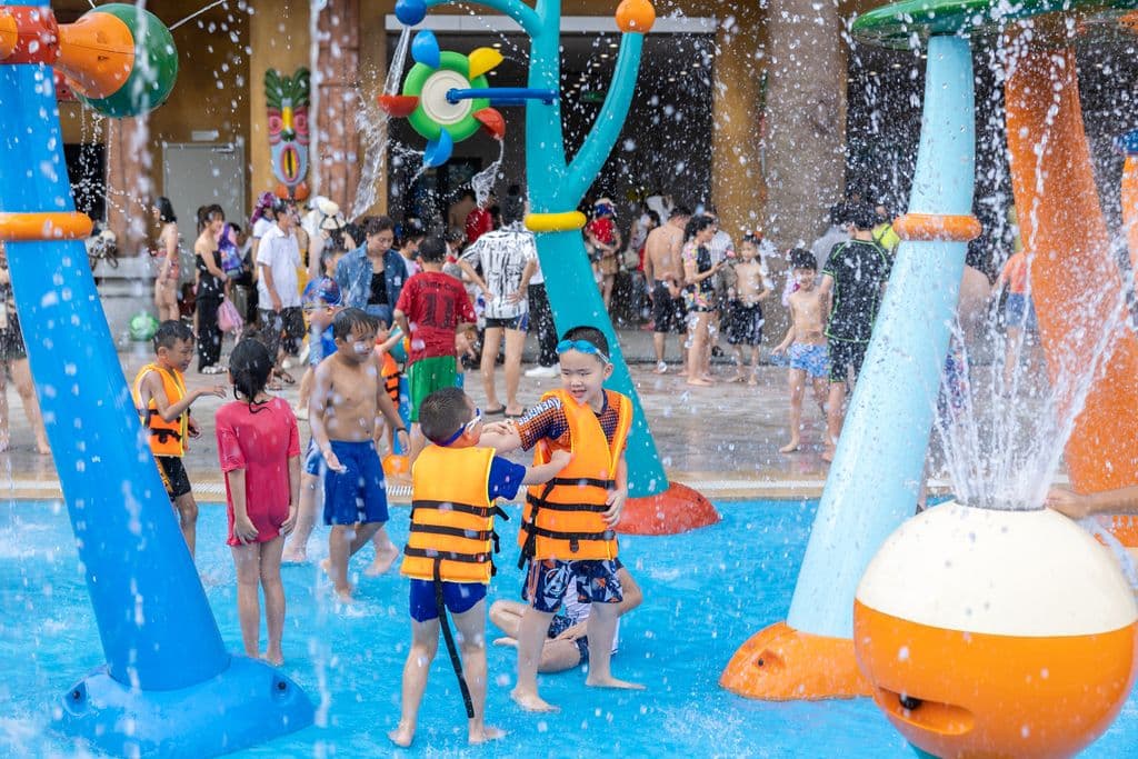 VinWonders Hanoi Ocean Park 2 - Wave Park
