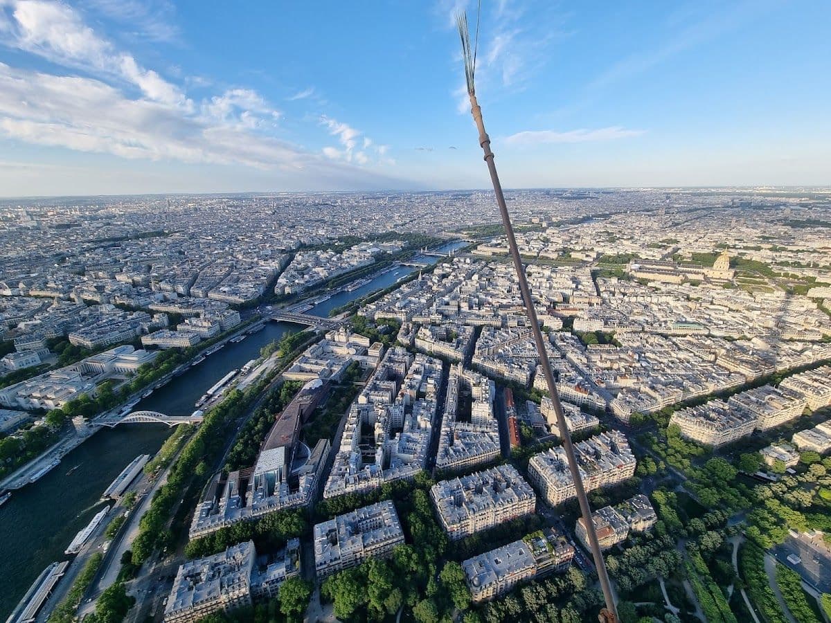 Eiffel Tower: Secret Stories audiotour