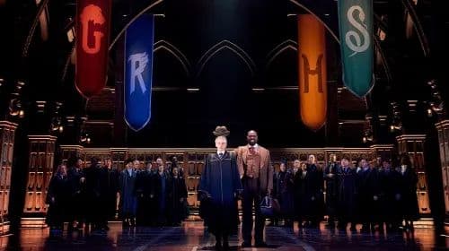 Harry Potter and the Cursed Child: Palace Theatre 런던 공연