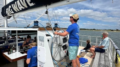 Charleston: Sunday Mimosa Catamaran Sail w/Mini Brunch Bites Day Tours