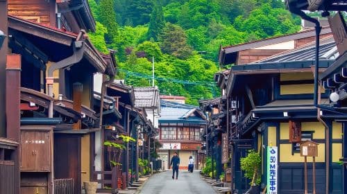 Hida Takayama + Shirakawa-go one-day tour [including meals] Day Tours