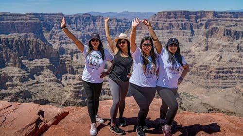 Grand Canyon West, sosta alla Hoover Dam e tour giornalieri opzionali con pranzo e Skywalk