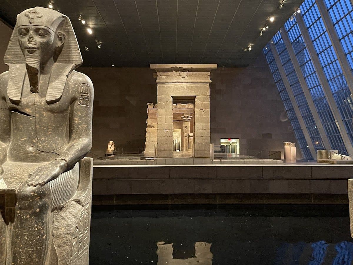 New York City: Skip-the-Line Metropolitan Museum Family Tour Day Tours