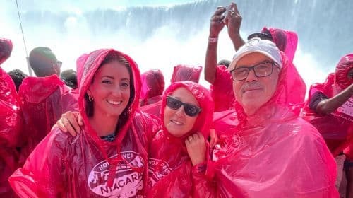 Tour giornaliero delle Cascate del Niagara dal Canada da Toronto + Opzione crociera in battello
