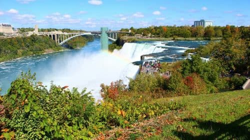 Wycieczka z przewodnikiem po Niagara Falls z lotem helikopterem