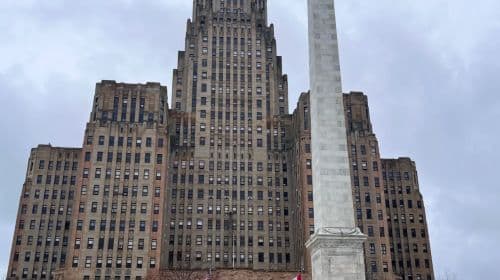 Buffalo luchthaven ophaal-/afzetdienst/aangepaste reisroute in de US Day Tours