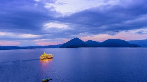 Hokkaido: Lake Toya, Showa Shinzan, and Noboribetsu Jigokudani one-day tour Day Tours