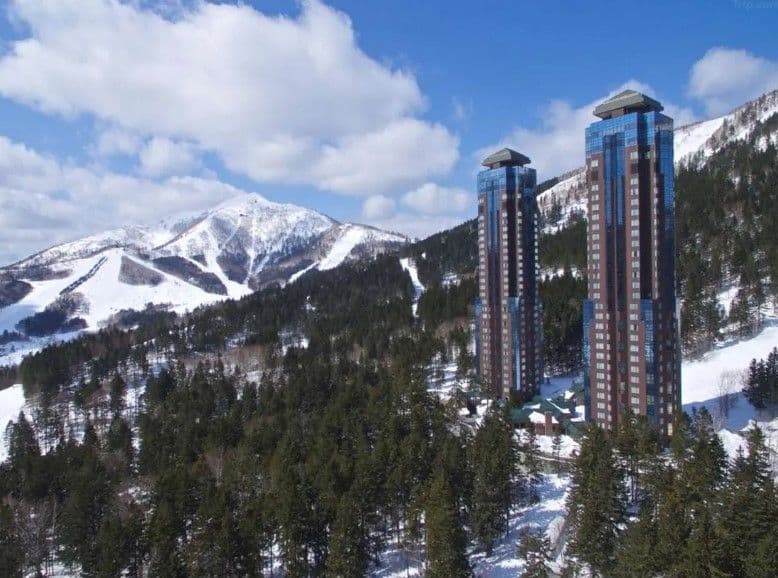 Hoshino Resorts Tomamu Ski