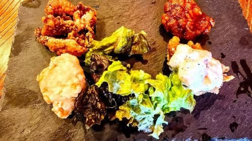 Hungry Osaka Street Food Tour: 15 degustacji i 3 napoje z lokalnym przewodnikiem