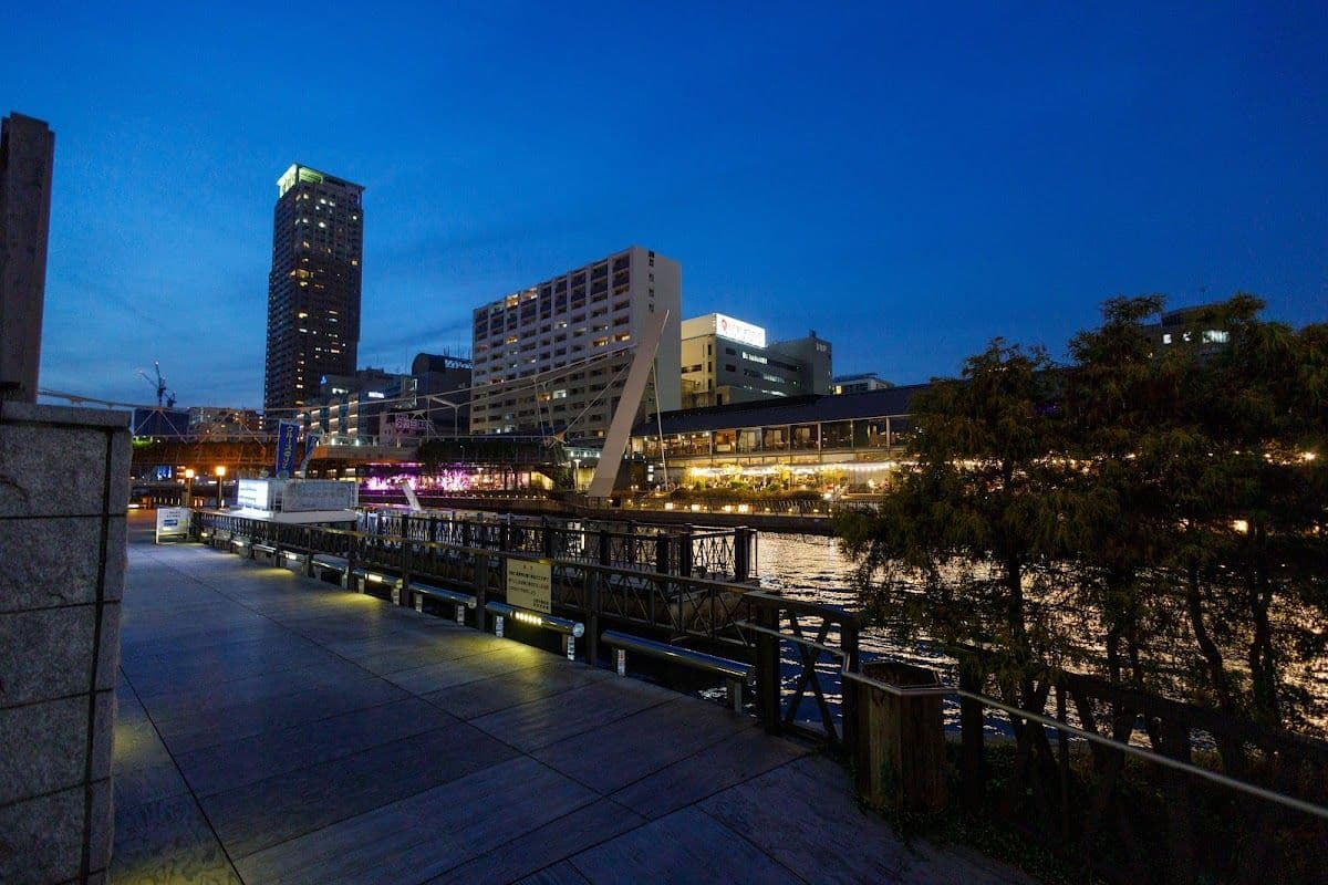INDY CRUISE Dotonbori Sightseeing Cruise|Enjoy the Glico sign and bustling street views while relaxing (round-trip from Minatomachi Pier) Transport Passes