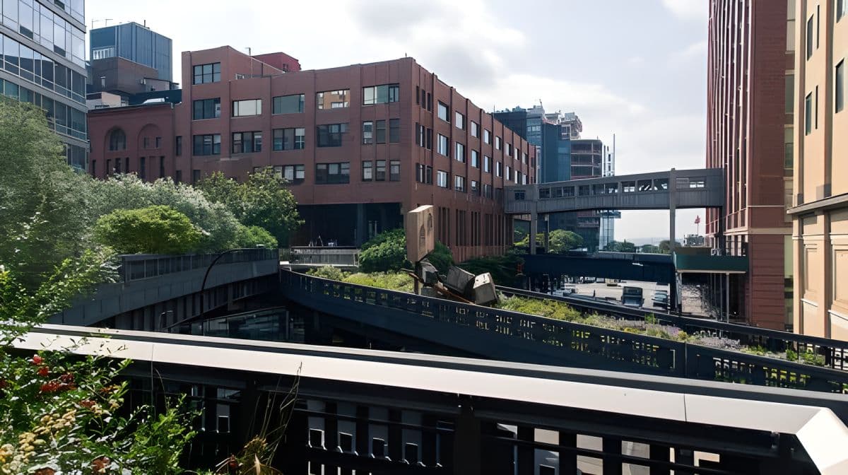 High Line, Greenwich Village Food, and Historical Downtown Tour