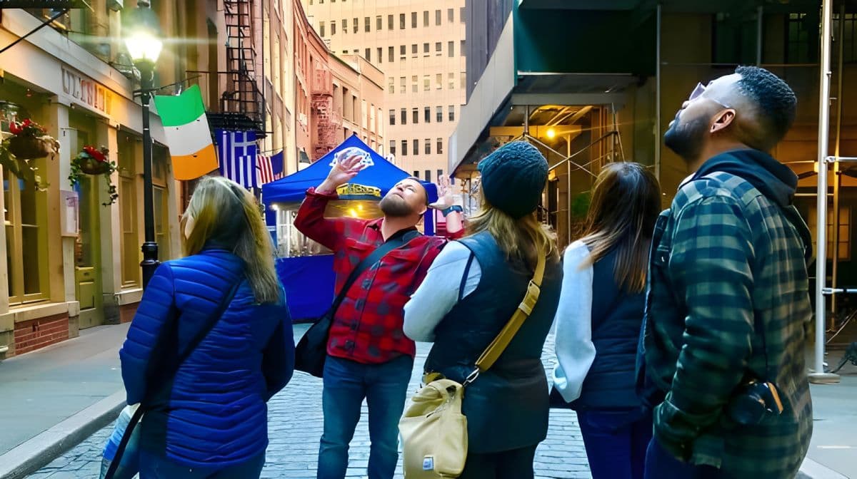 High Line, Greenwich Village Food, and Historical Downtown Tour