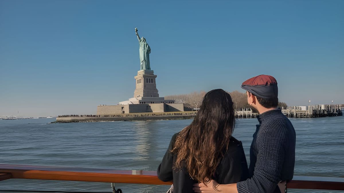 Manhattan Architecture Yacht Cruise Day Tours