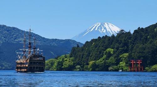 Japan Hakone Shrine aerial cable car + Owakudani + Lake Ashi + Lake Yamanaka Shiratori Hama 1-day tour Day Tours