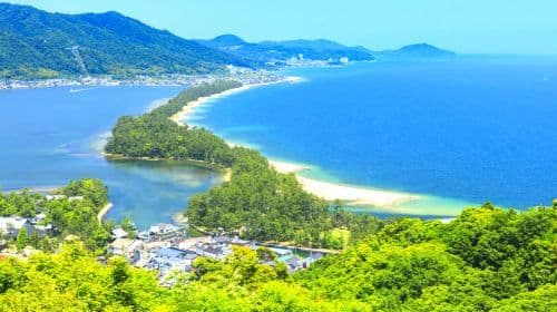 Excursion d'une journée à Amanohashidate et Ine Funaya au départ de Kyoto [Aller-retour depuis Osaka et Kyoto/Affrètement privé indépendant] Excursions d'une journée