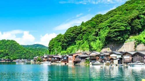 Excursion d'une journée à Amanohashidate et Ine Funaya au départ de Kyoto [Aller-retour depuis Osaka et Kyoto/Affrètement privé indépendant] Excursions d'une journée