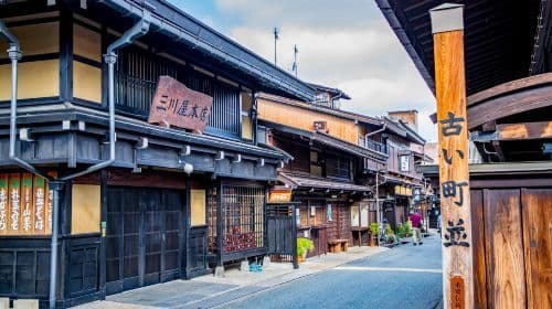 Japan Nagoya Shirakawa-go + Hida Takayama one-day tour [optional 9-person group/includes observatory route]