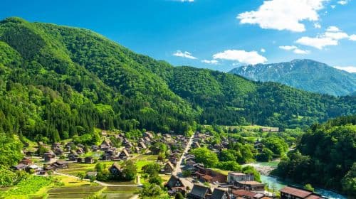 Japan Nagoya Shirakawa-go + Hida Takayama one-day tour [optional 9-person group/includes observatory route]