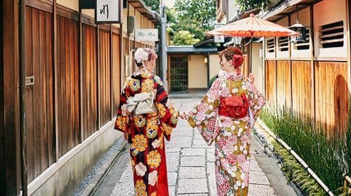 Japonia Nara Fuji Kimono Park Nara Świątynia Kasugataisha Góra Wakakusa Tōdai-ji Toshodaiji Jeleń Wypożyczalnia Kimono Kioto Doświadczenie Rezerwacja Podróż Chwile Świątynia Kiyomizu-dera Fotografia